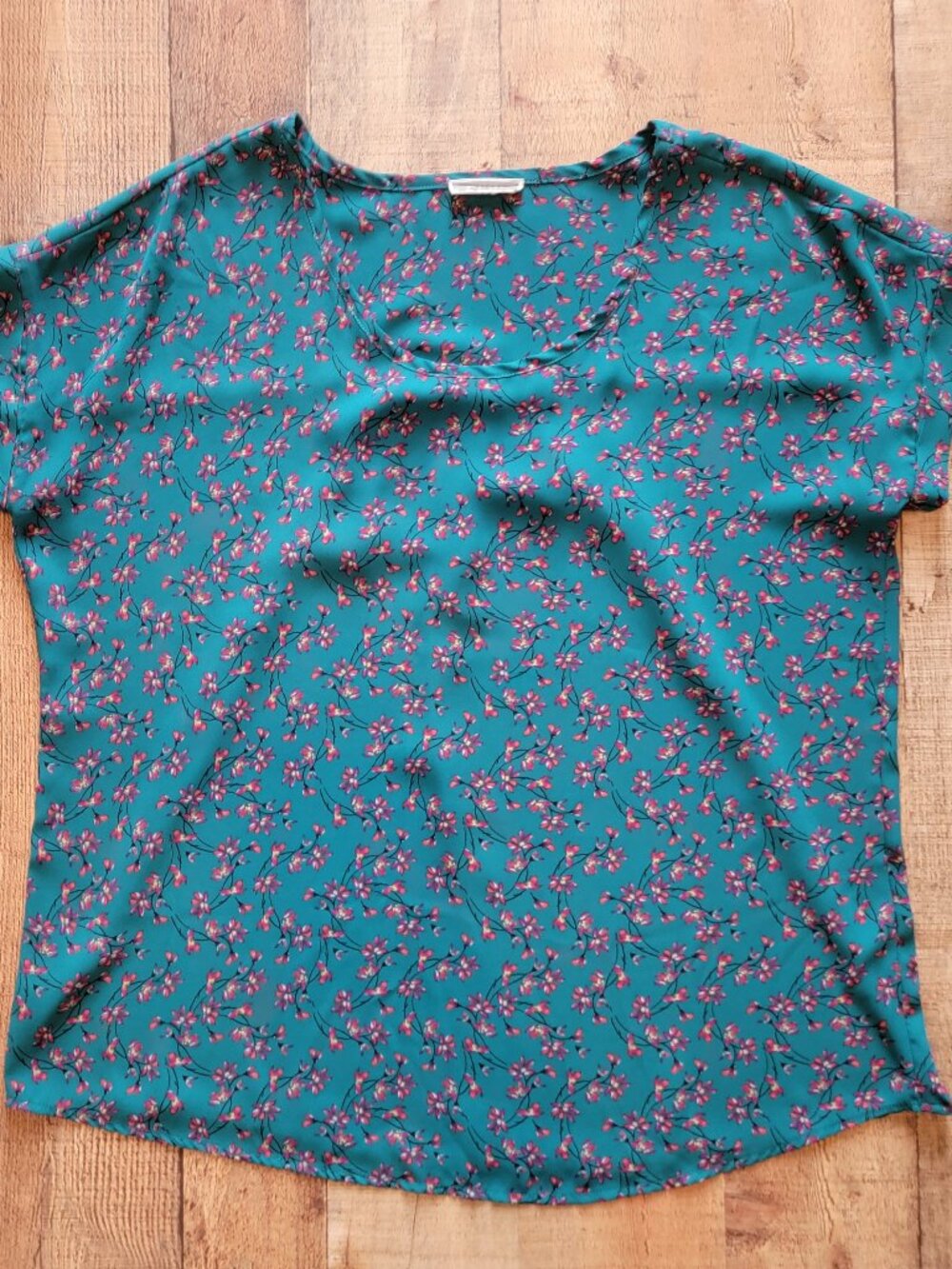 Pleione Floral Scoop Neck Top in Teal